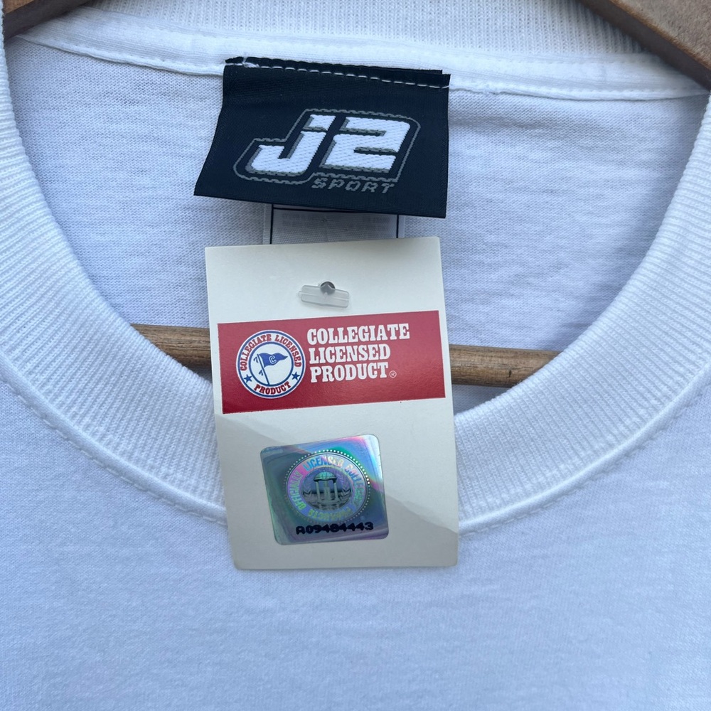 J2 SPORT | NWT Deadstock White Graphic T-Shirt - The Game Michigan 2003 XL - Picture 4 of 5
